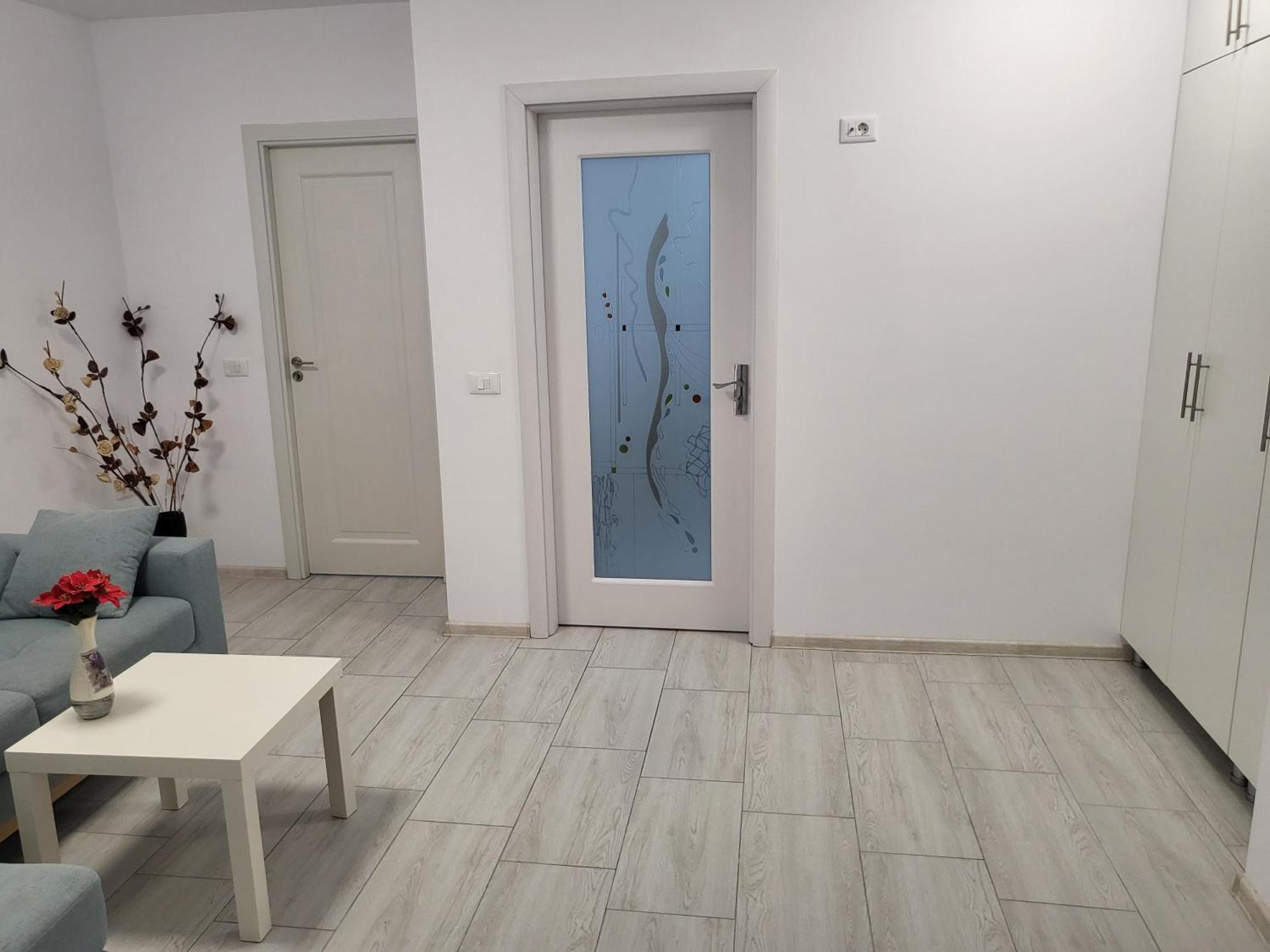 Apartament Alex, Dem Radulescu Ramnicu Valcea Ngoại thất bức ảnh