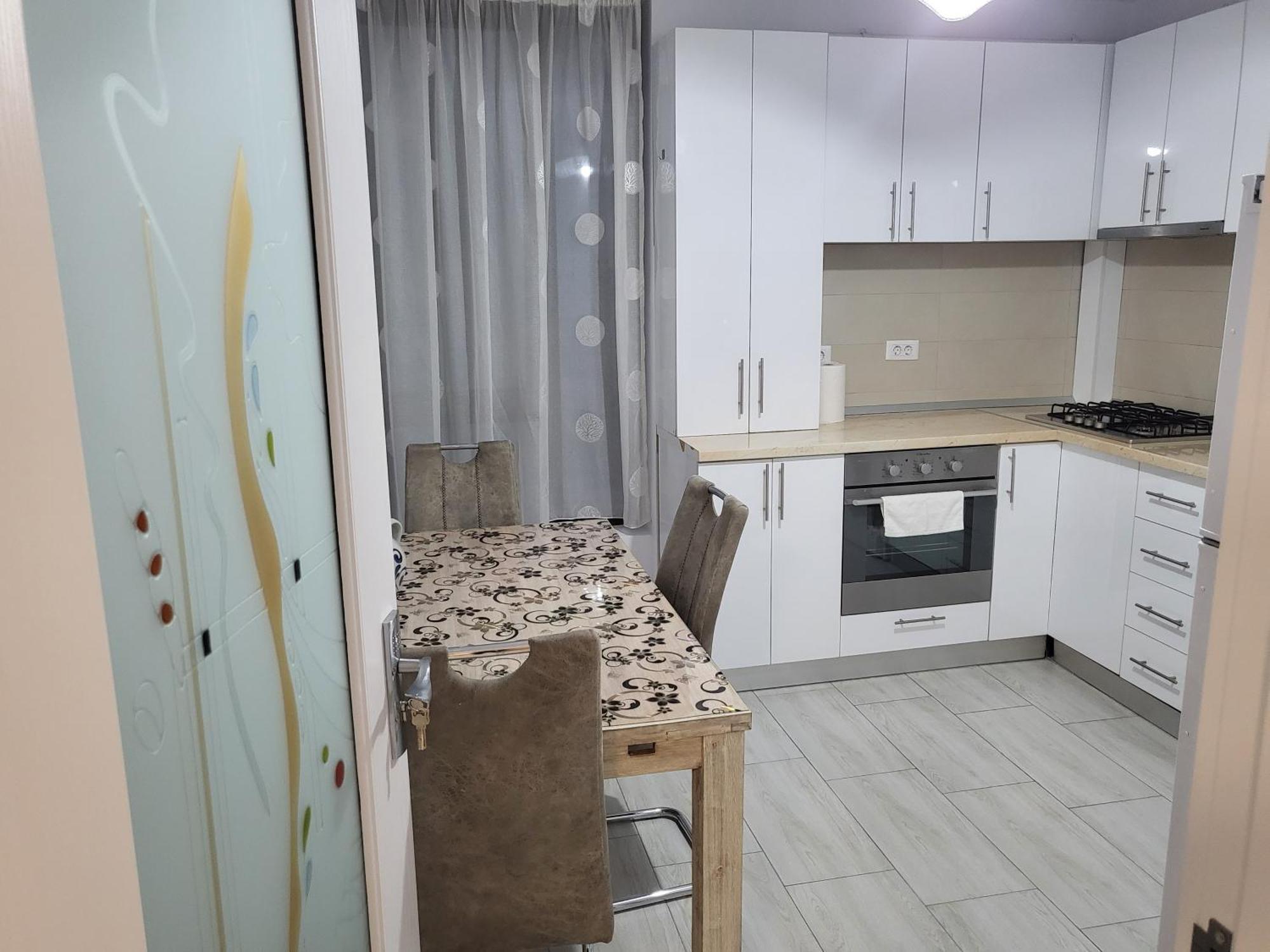 Apartament Alex, Dem Radulescu Ramnicu Valcea Ngoại thất bức ảnh